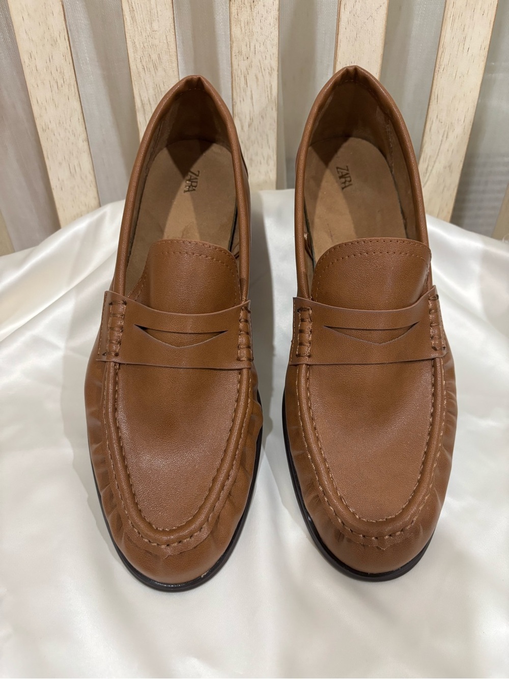 Zara Women’s Brown Classic Penny Loafers